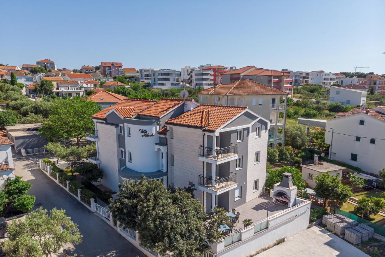 Island Resort Mihaela - Happy Rentals Trogir Dış mekan fotoğraf